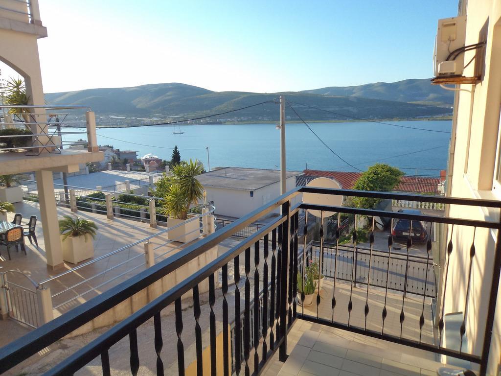 Apartment Babic Trogir Phòng bức ảnh